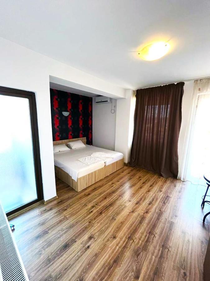 Florencia Studios Констанца Екстериор снимка